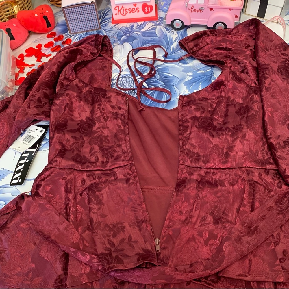 Chic Long Sleeve Burgundy Tiered Dress - Picture 10 of 16